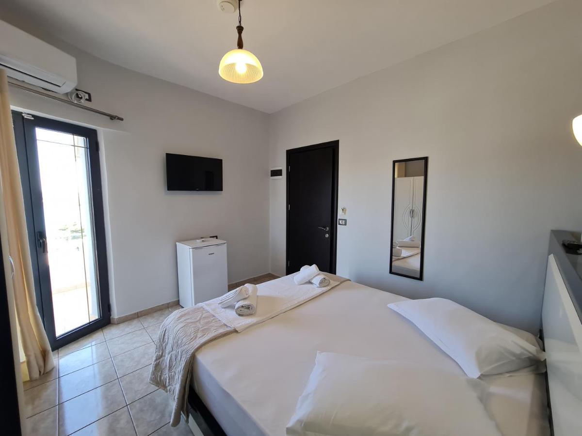 Hotel Ardiani Ksamil Esterno foto