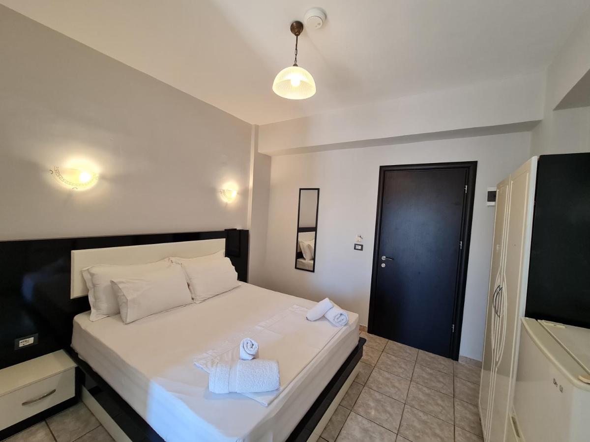 Hotel Ardiani Ksamil Esterno foto