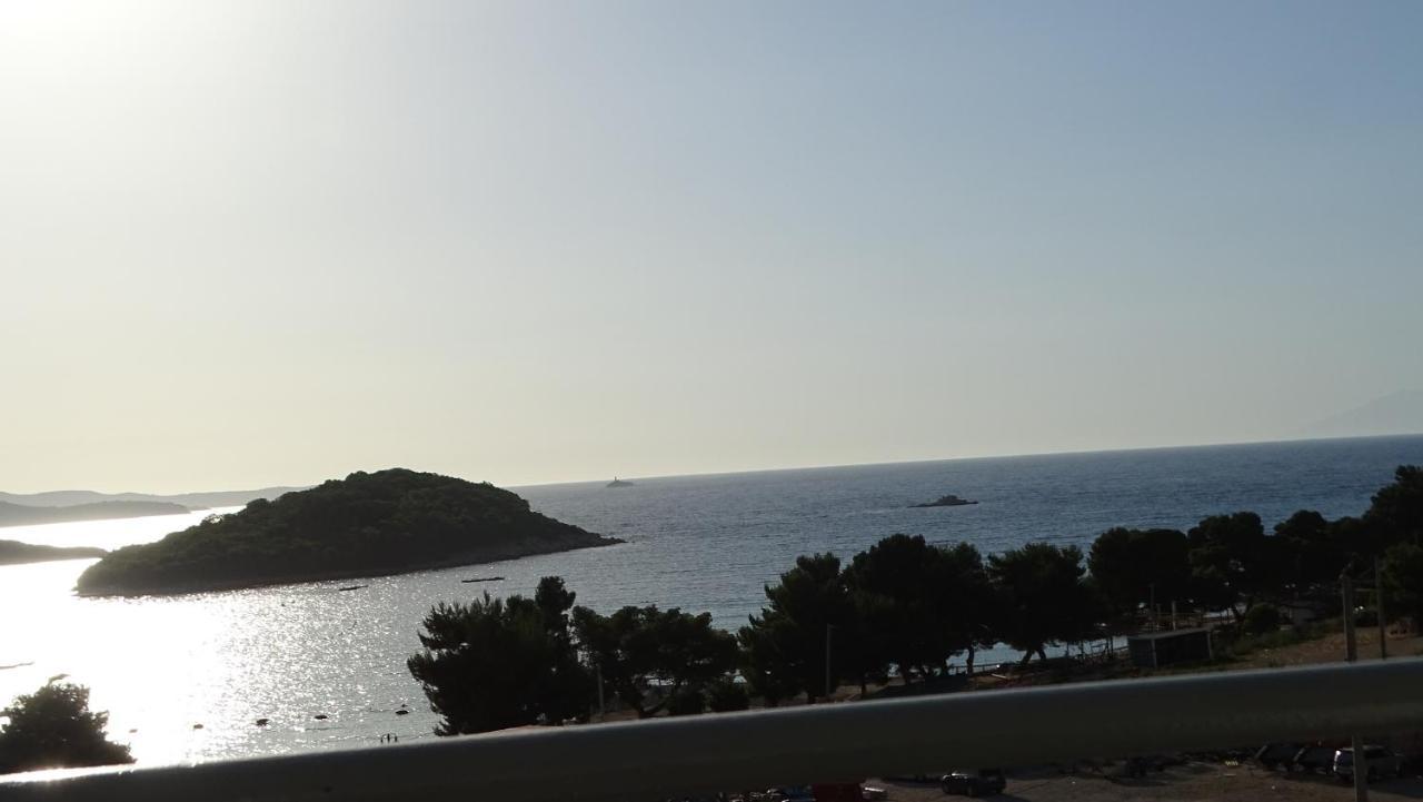 Hotel Ardiani Ksamil Esterno foto