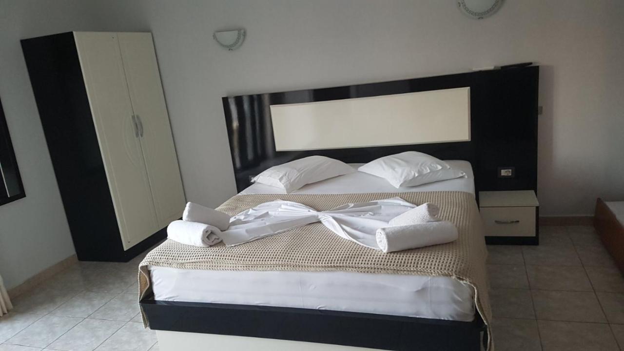 Hotel Ardiani Ksamil Esterno foto